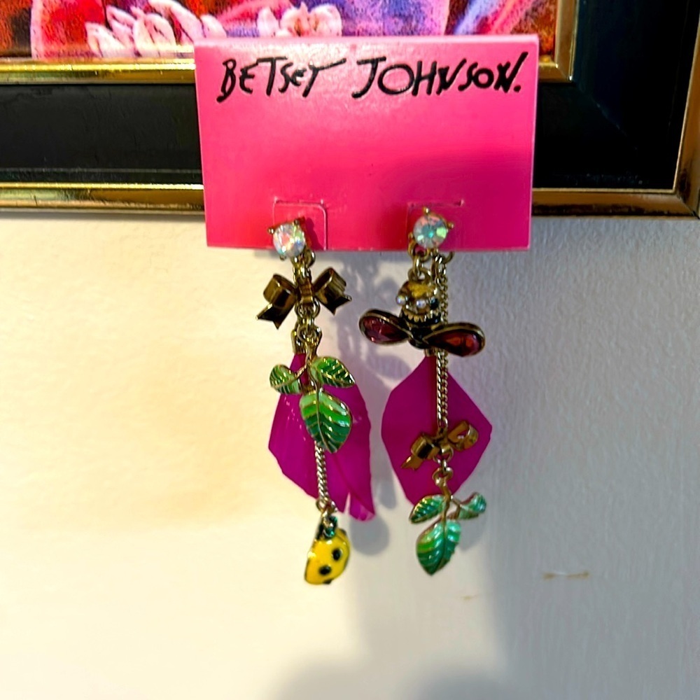 BETSEY Johnson Earrings NWT “Ladybug & Bee”